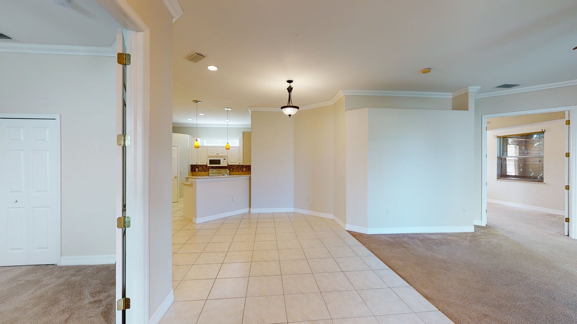 21834 Rainbow Lake Ct, Estero, FL 33928